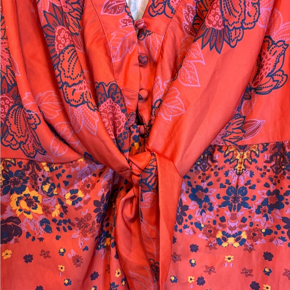 Free People Run Free Blouse Draped Tie Front Floral Balloon Sleeve Medium Boho - Picture 3 of 11